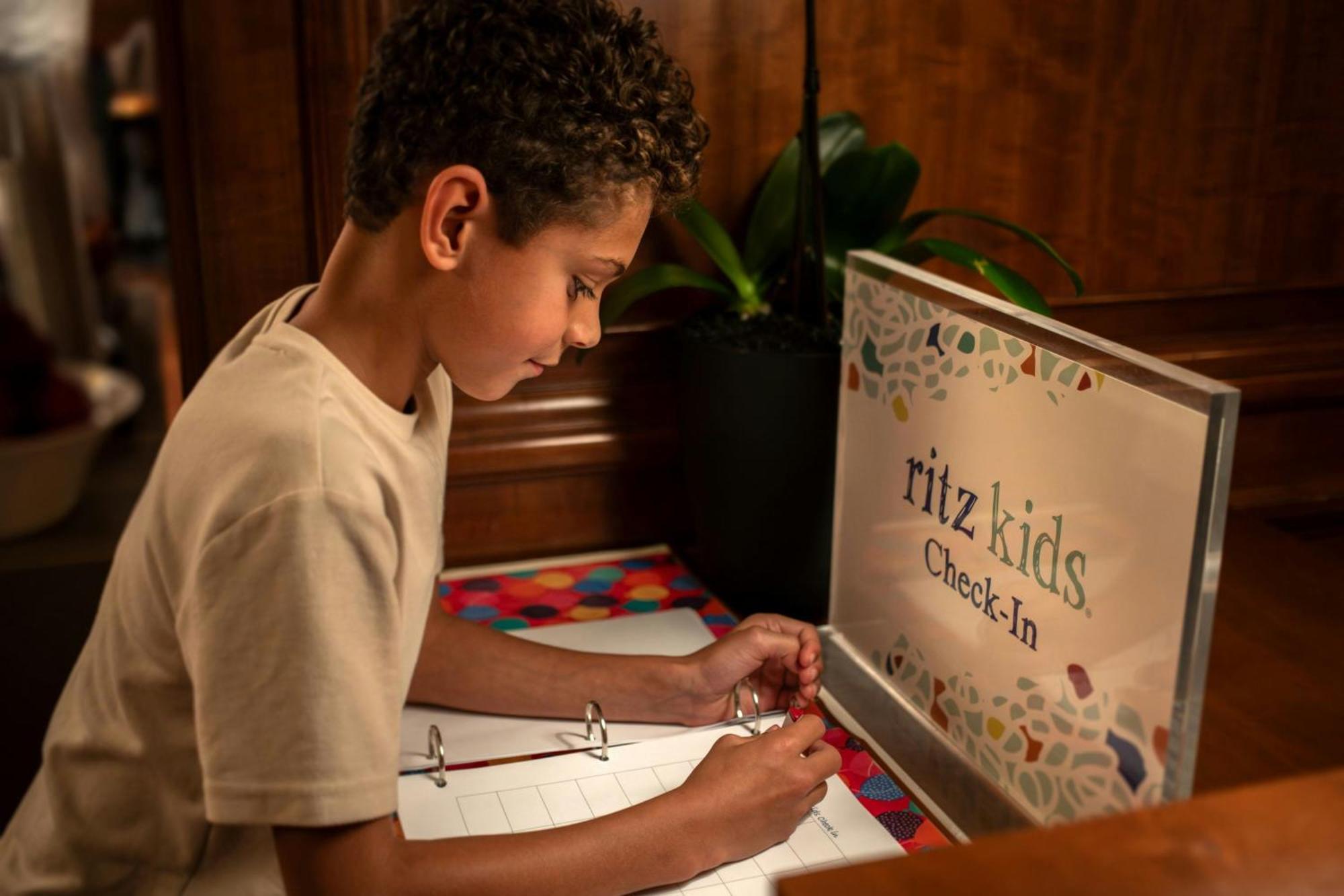The Ritz-Carlton, St. Louis Hotel Clayton Bagian luar foto